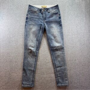 Democracy Ab Technology Women's size 2 Stretch Denim Jeans Medium Wash